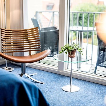 Molskroen Strandhotel Ebeltoft Bagian luar foto