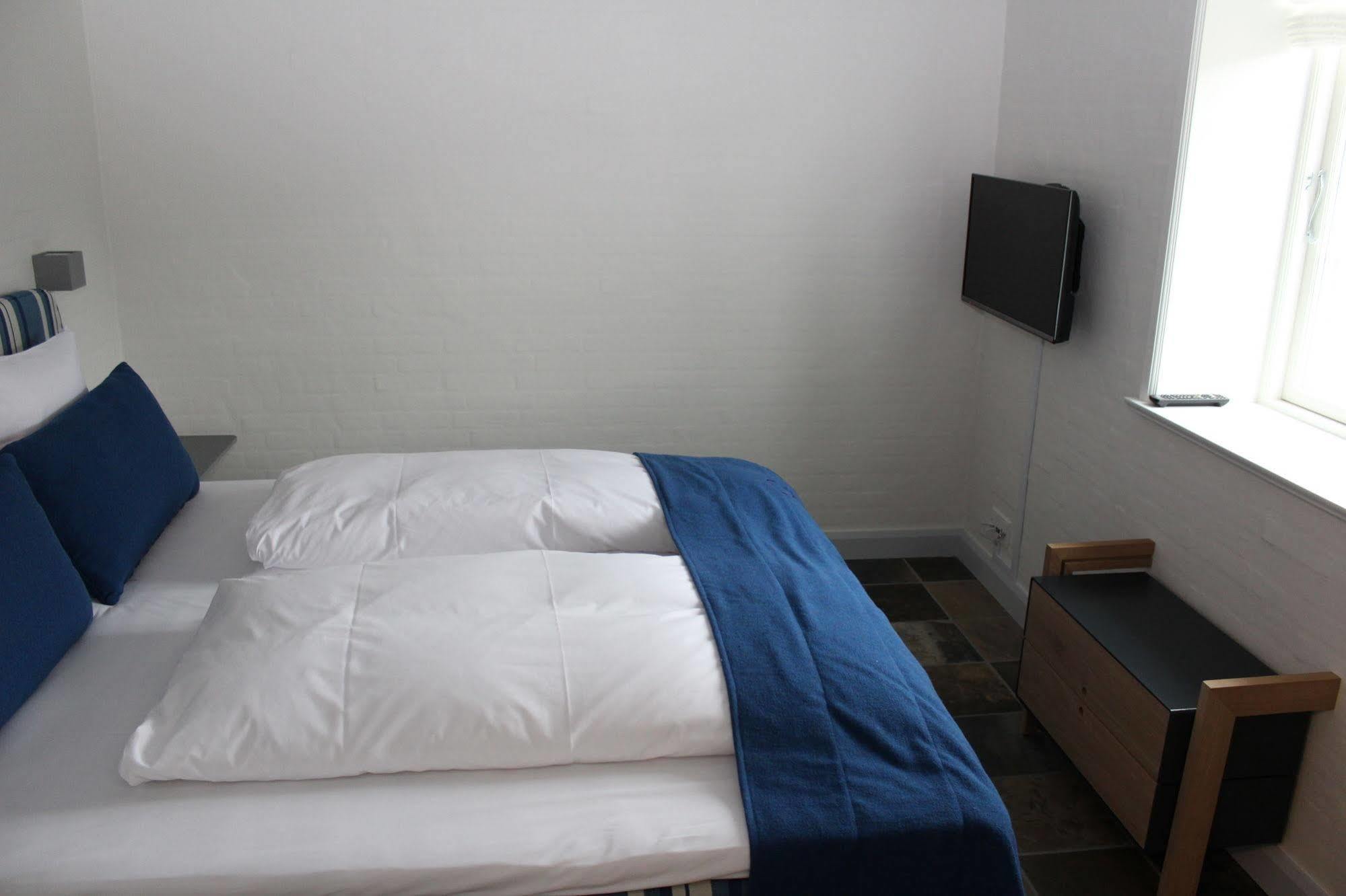 Molskroen Strandhotel Ebeltoft Bagian luar foto